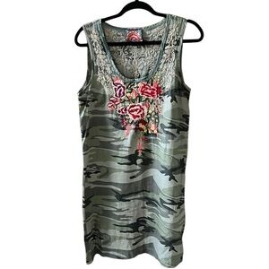 Johnny Was Like New Sz S 100% Linen Camoflage Floral Embroidered Dress